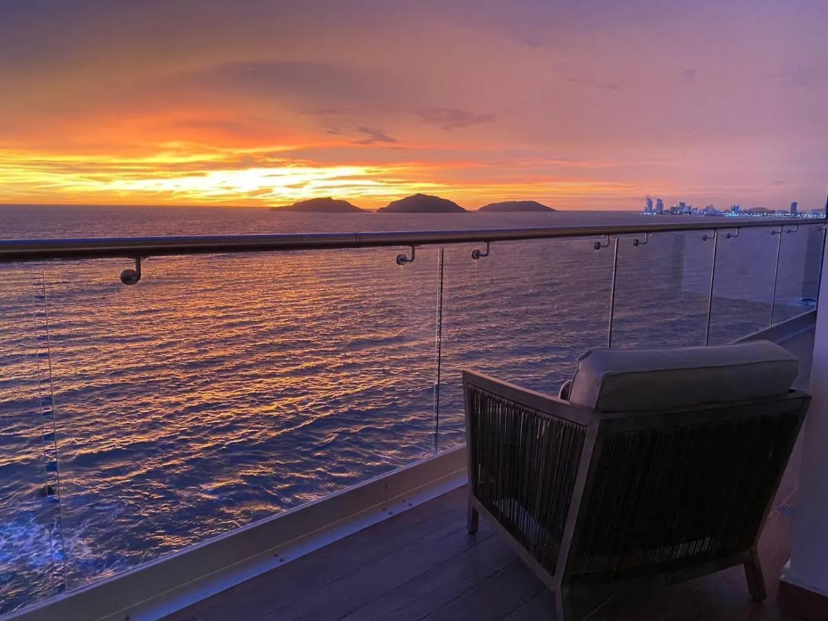 Boca De Cielo Departamento Frente Al Mar Con Ocasos Increibles Appartement Mazatlán